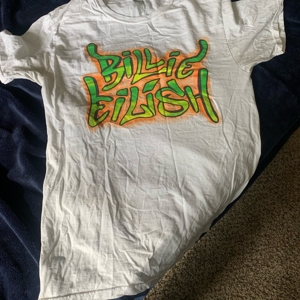 Billie Ellish graphic tee